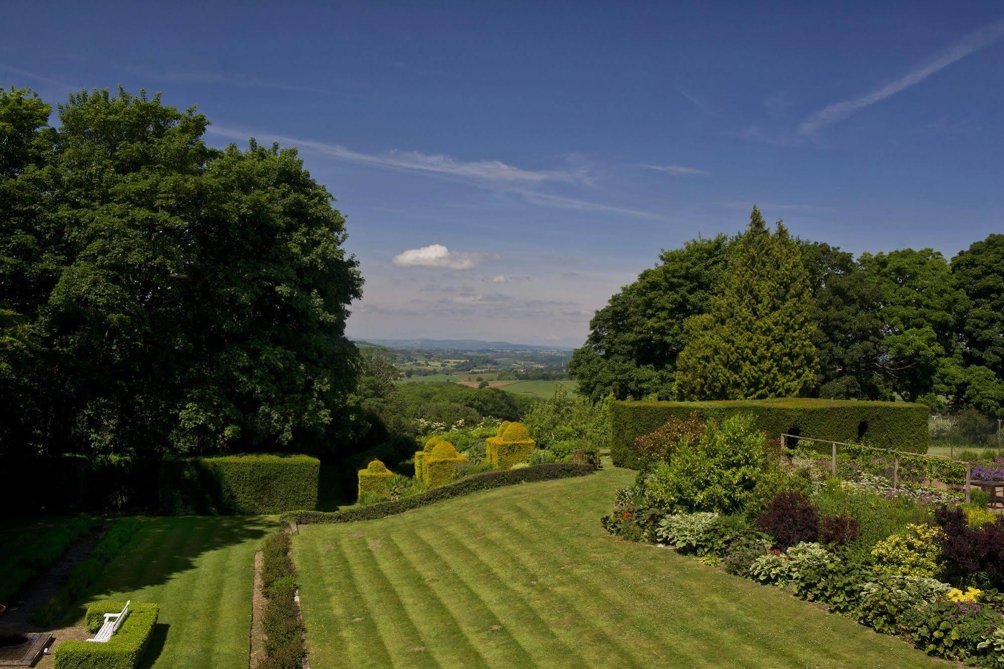 The Elms Hotel & Spa Abberley Esterno foto